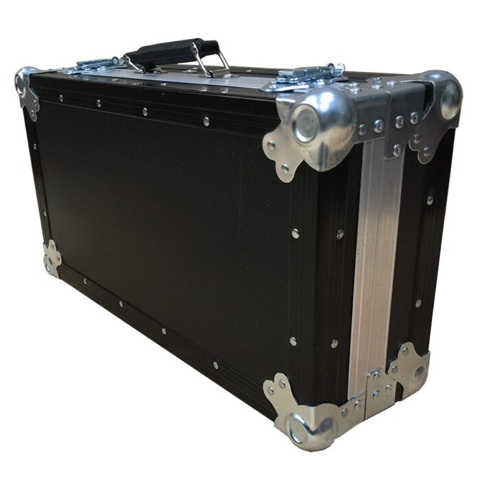 case-for-harris-videotek-cmn-91-3gb-waveform_04-900x900-1-1.jpg