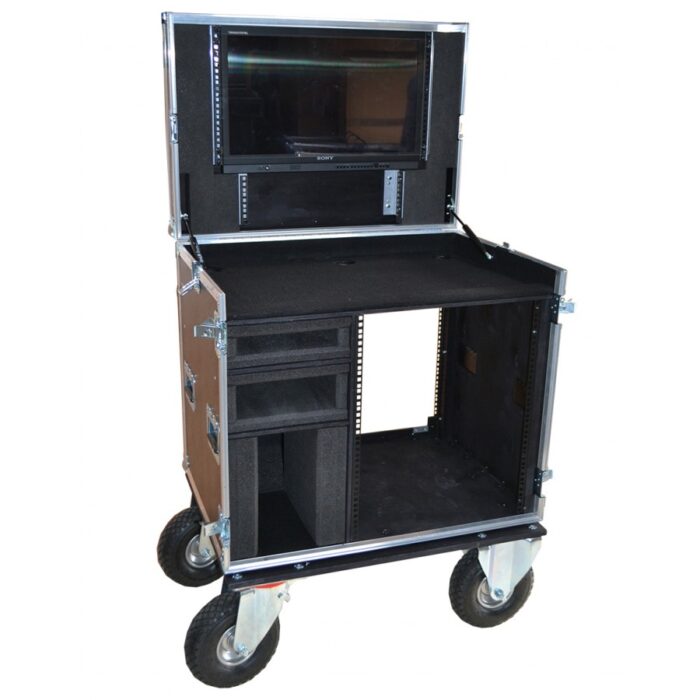 case-for-tv-logic-monitor-with-black-magic-monitors_02-900x900-1-1.jpg