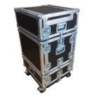 command-wing-case-with-dell-monitor_04-900x900-1-1.jpg