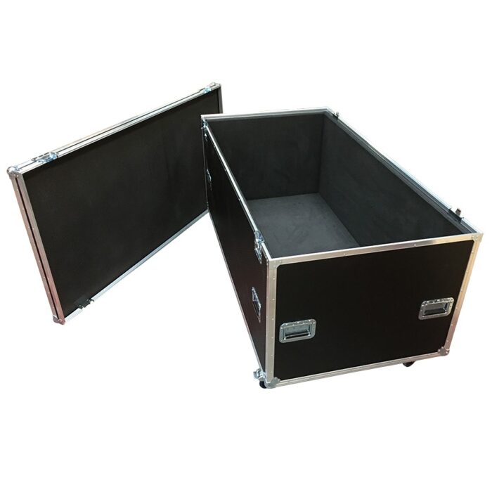 empty-road-trunk-designed-by-specific-external-dimensions_02-900x900-1-1.jpg