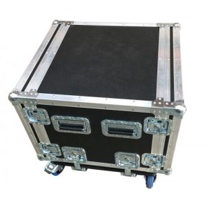 Foam Mounted 8RU Rack Case 440mm deep with removable dolly