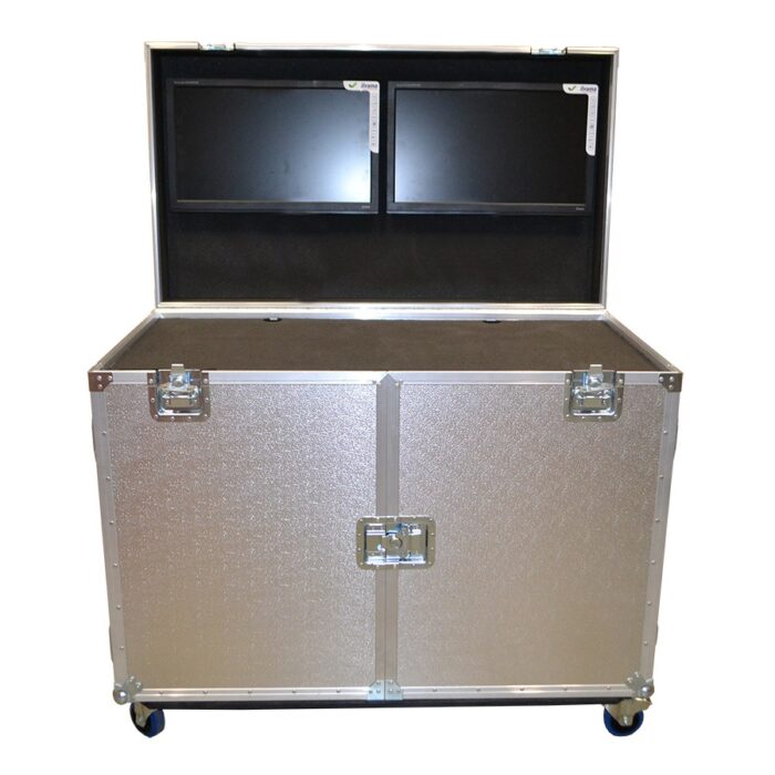 iiyama-monitors-fit-in-the-lid-workstation_04-900x900-1-1.jpg