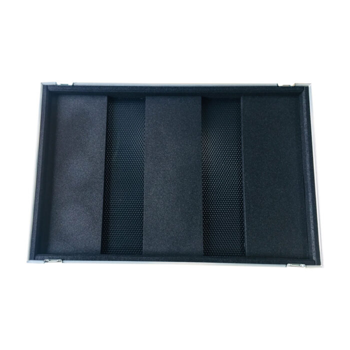 model-case-open-3-900x900-1-1.jpg model-case-open-3-900x900-1-1.jpg
