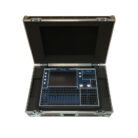 mq980-lighting-desk-image-04-900x900-1-1.jpg