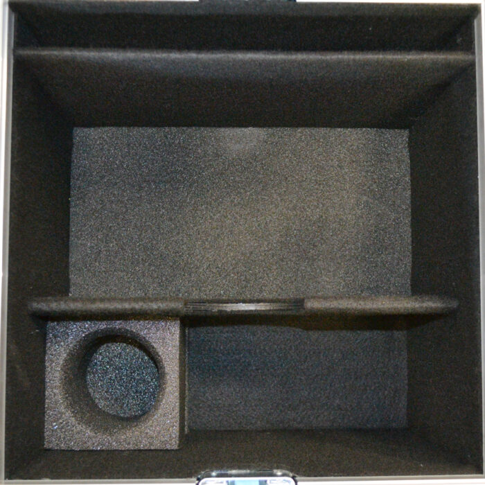 profoto-twin-heads-case-02-900x900-1-1.jpg