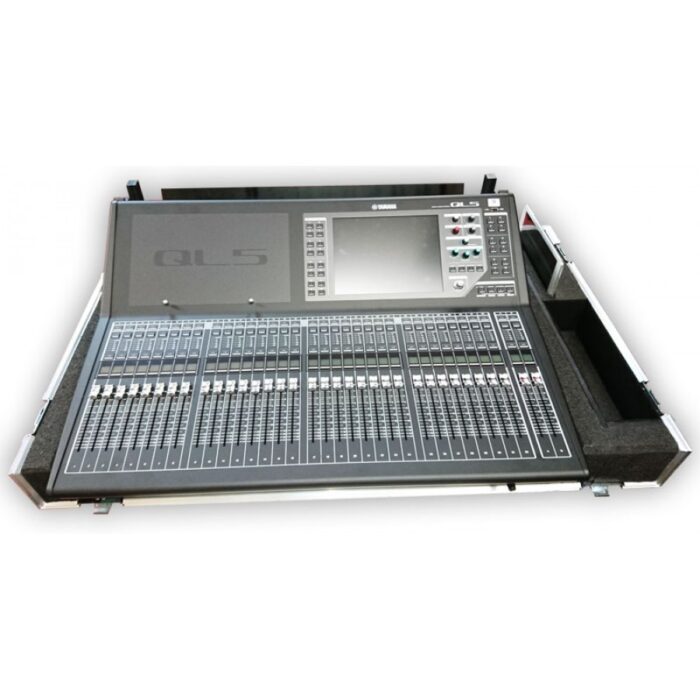 ql5-mixer-flight-case-1-900x900-1-1.jpg ql5-mixer-flight-case-1-900x900-1-1.jpg