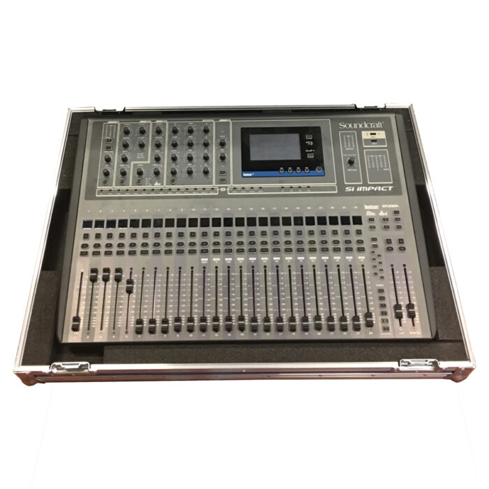 soundcraft-si-impact-digital-mixer-case-04-900x900-1-1.jpg
