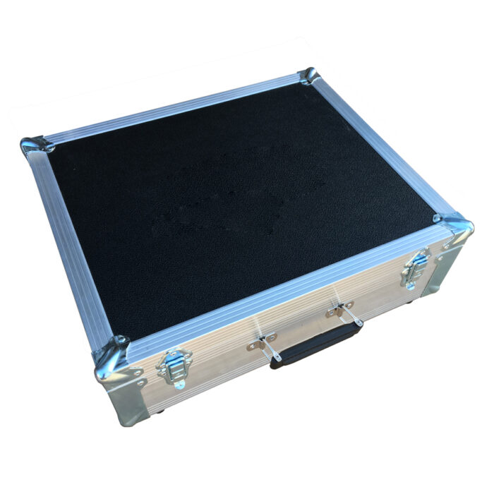 yamaha-mg12xu-mixer-case-03-900x900-1-1.jpg