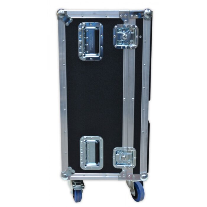 yamaha-tf3-foam-mounted-Mixer-flight-case-7-900x900-1-1.jpg